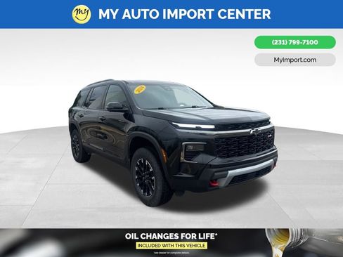 Used 2024 Chevrolet Traverse Z71 AWD/4WD image 1