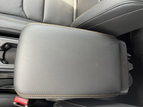 New 2025 Jeep Wrangler Unlimited Rubicon 392 image 32