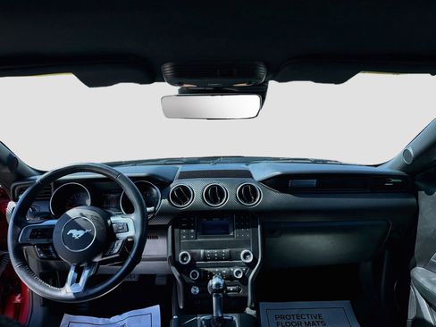 Used 2023 Ford Mustang Coupe RWD image 22