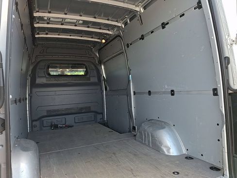 Used 2021 Mercedes-Benz Sprinter 2500 w/ Driver Convenience Package image 29