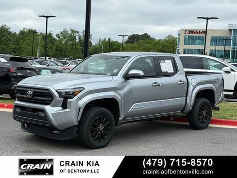 Used 2024 Toyota Tacoma SR5 RWD image 3