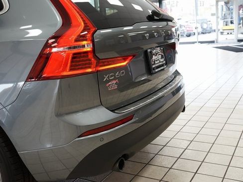 Used 2020 Volvo XC60 T5 Momentum image 14