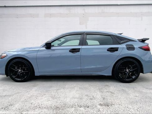 Used 2022 Honda Civic Sport image 3