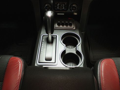 Used 2014 Ford F150 Raptor w/ Equipment Group 801A Luxury image 21