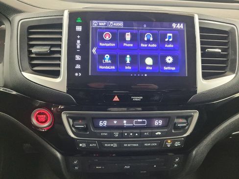 Used 2016 Honda Pilot Elite image 25