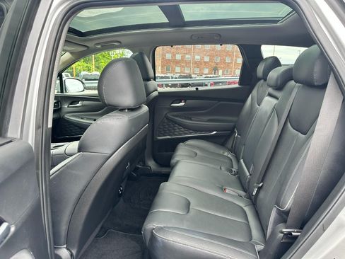 Used 2022 Hyundai Santa Fe Limited w/ Cargo Package AWD/4WD image 11
