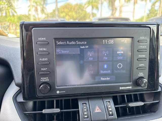 Used 2021 Toyota RAV4 XLE Premium FWD image 16