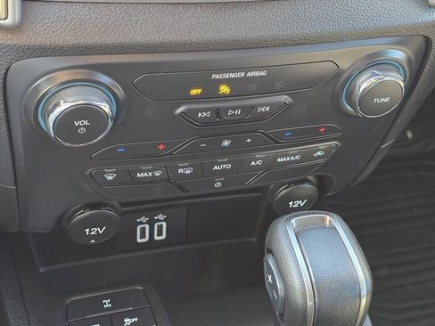 Used 2022 Ford Ranger XLT w/ Equipment Group 301A Mid image 17