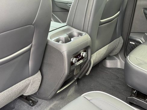 New 2026 Buick Enclave Sport Touring w/ Power Package FWD image 23