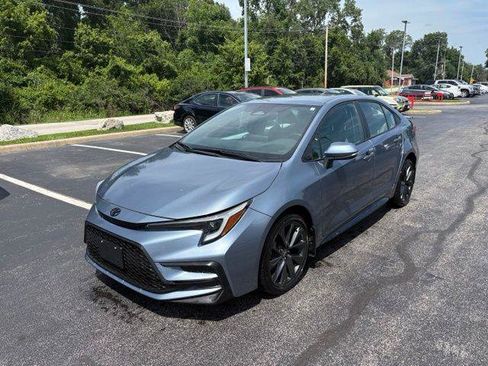 Certified 2024 Toyota Corolla SE w/ SE Convenience Package FWD image 2