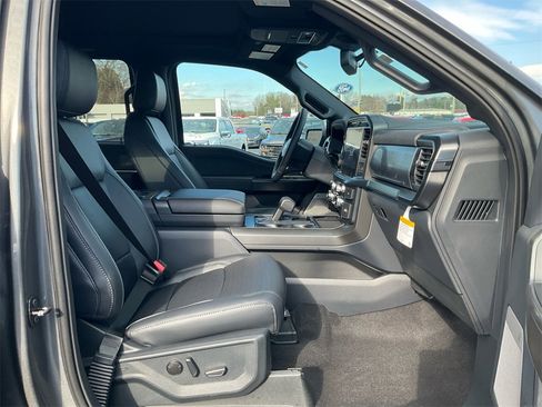 New 2025 Ford F150 Lariat w/ Equipment Group 501A Mid image 12