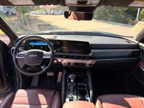 Certified 2025 Kia Telluride SX Prestige AWD/4WD image 15