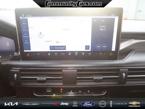 Certified 2023 Lincoln Corsair Reserve w/ Equipment Group 202A image 17