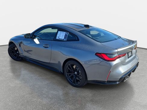 Used 2022 BMW M4 Coupe image 7