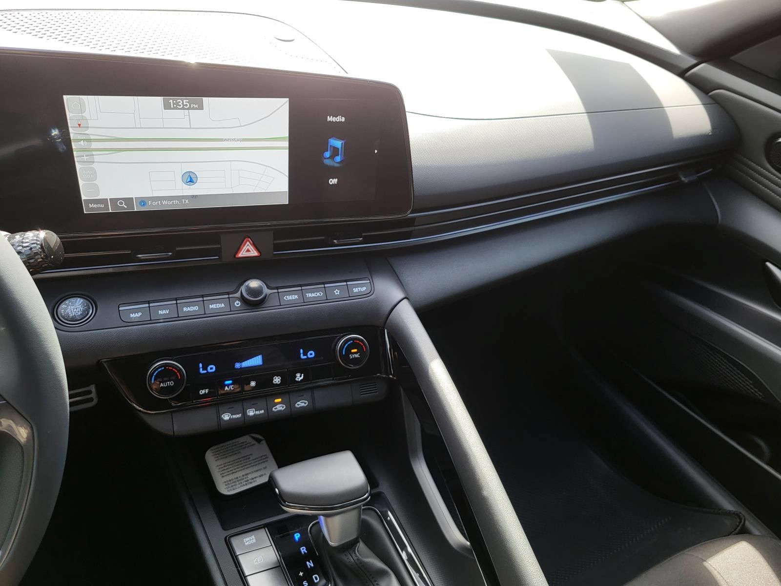 New 2026 Hyundai Elantra SEL FWD image 16