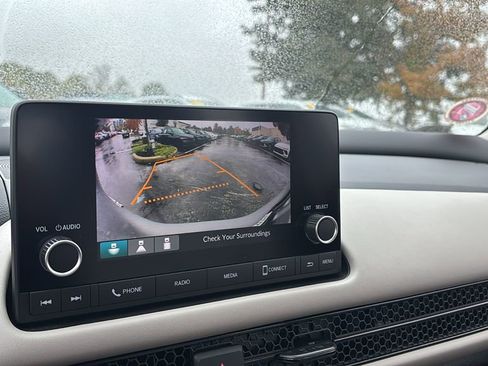 Used 2025 Honda HR-V LX image 22