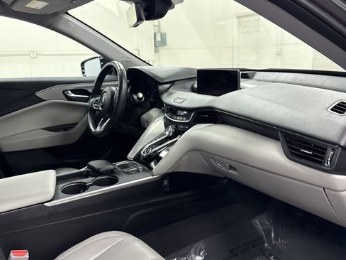 Used 2023 Acura TLX w/ Technology Package image 23