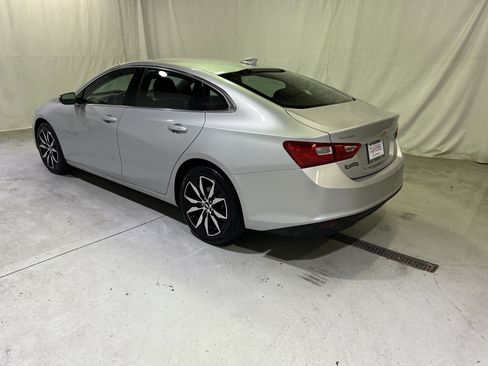 Certified 2018 Chevrolet Malibu LT FWD image 8