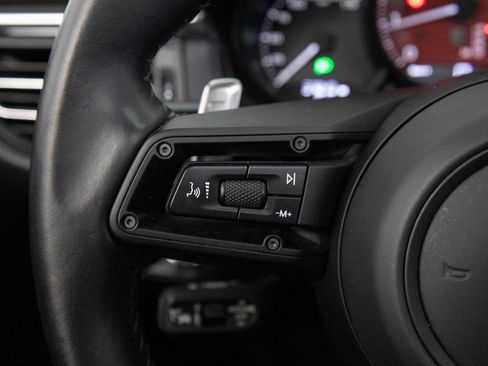 Used 2024 Porsche Macan GTS AWD/4WD image 25