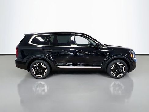 New 2025 Kia Telluride S image 8