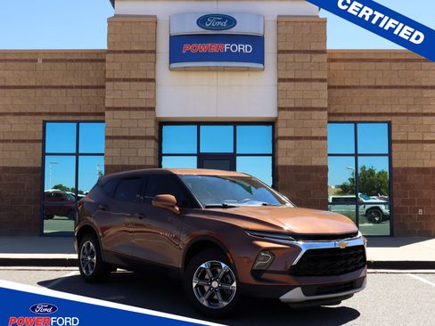 Used 2023 Chevrolet Blazer LT FWD image 1
