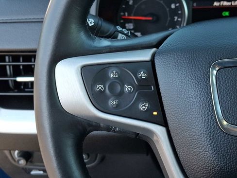 Certified 2022 GMC Terrain SLT w/ Infotainment Package II image 22