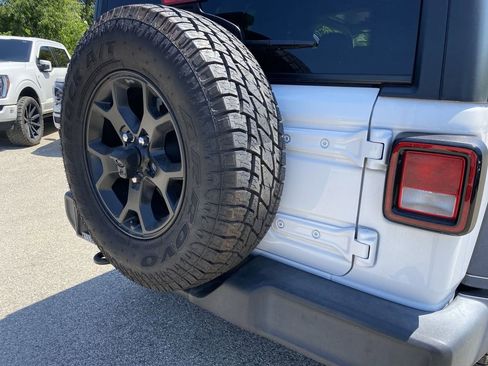 Used 2021 Jeep Wrangler Unlimited Sport image 30