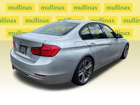 Used 2012 BMW 328i Sedan RWD image 2