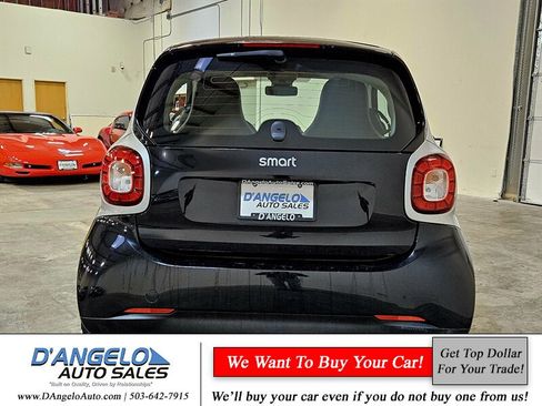Used 2016 smart fortwo Prime image 7