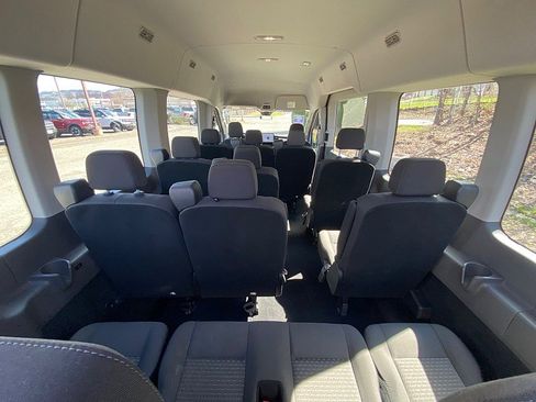 Used 2023 Ford Transit 350 XLT RWD image 32