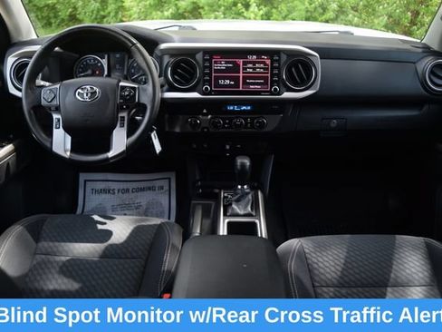 Used 2021 Toyota Tacoma SR5 w/ Trail Edition AWD/4WD image 8