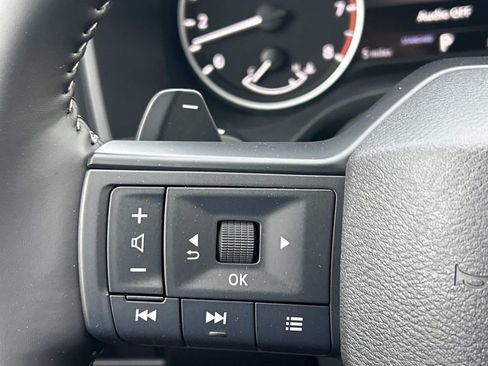 New 2026 Nissan Rogue SV FWD image 28