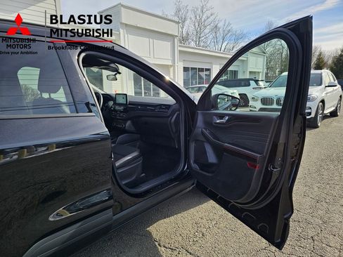 Used 2025 Ford Escape ST-Line image 11