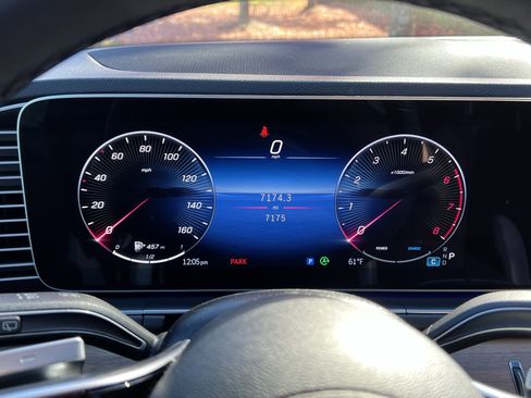 Certified 2025 Mercedes-Benz GLE 450 4MATIC image 21