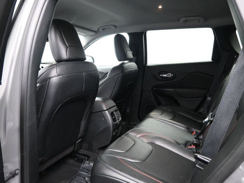 Used 2023 Jeep Cherokee Trailhawk w/ Trailer Tow Group image 29