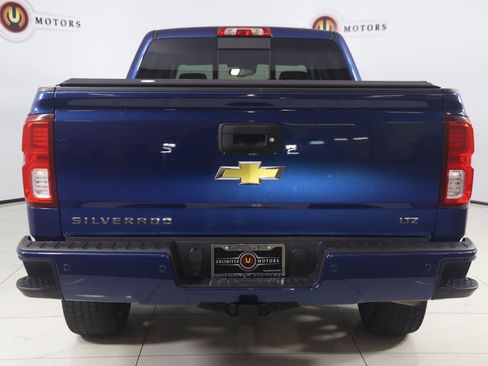 Used 2017 Chevrolet Silverado 1500 LTZ Z71 w/ LTZ Plus Package AWD/4WD image 42