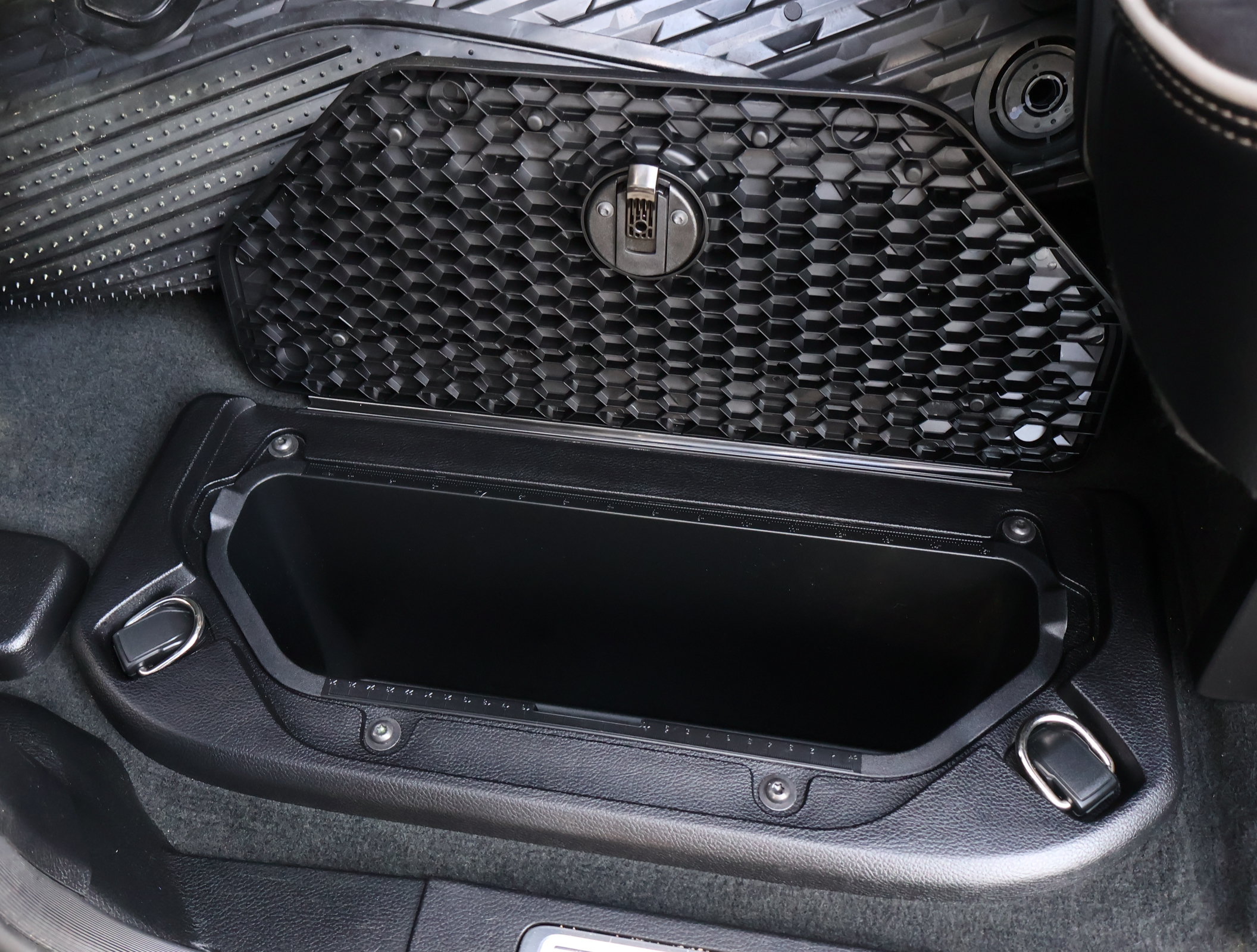 Used 2021 RAM 1500 Laramie AWD/4WD image 23