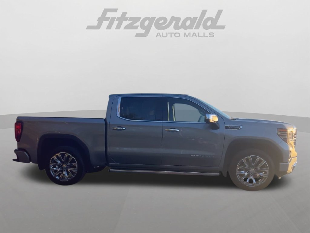 Used 2024 GMC Sierra 1500 Denali AWD/4WD image 2