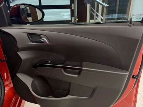 Used 2020 Chevrolet Sonic Premier w/ Driver Confidence Package image 18