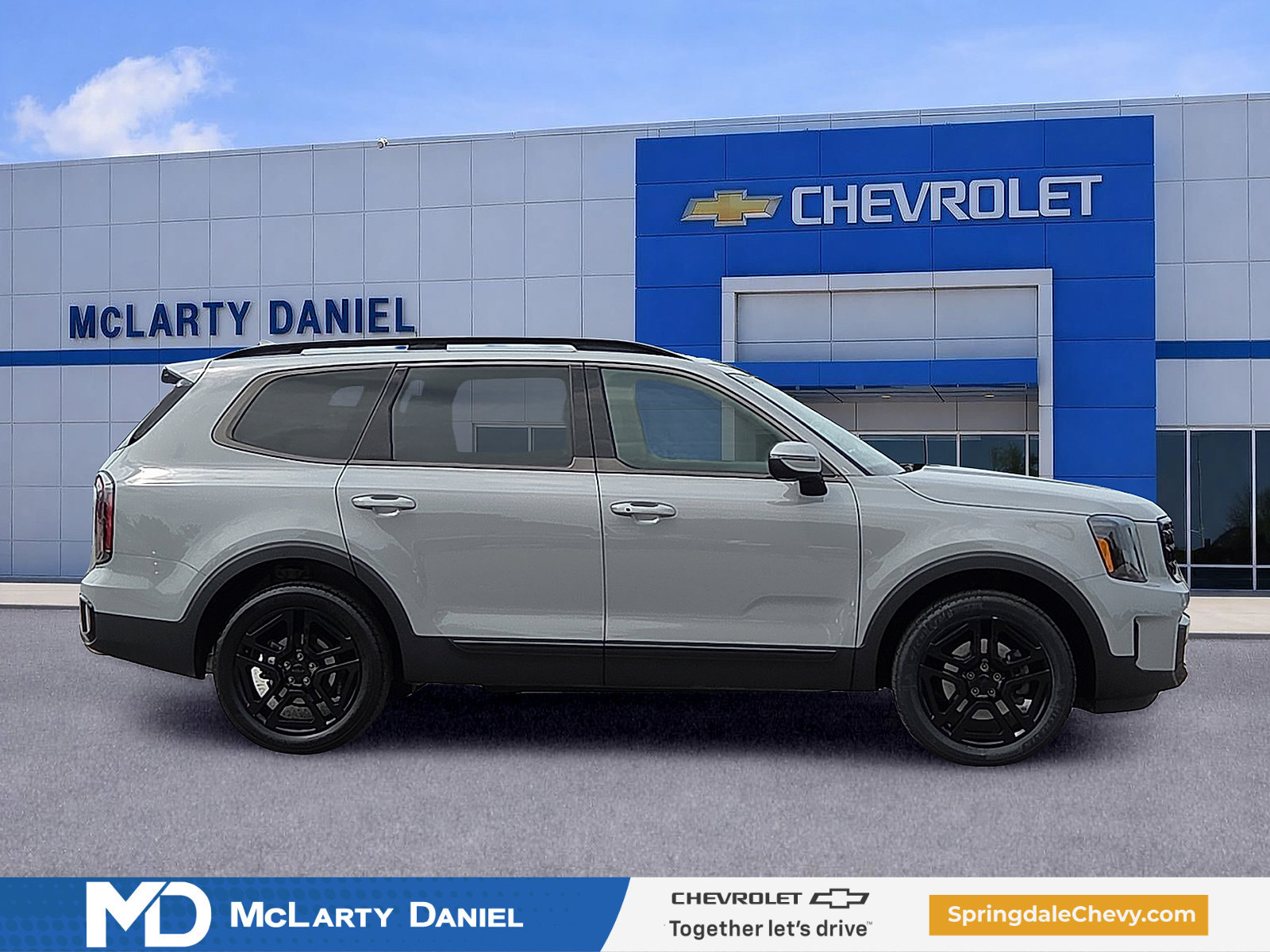 Used 2025 Kia Telluride EX X-Line AWD/4WD image 6