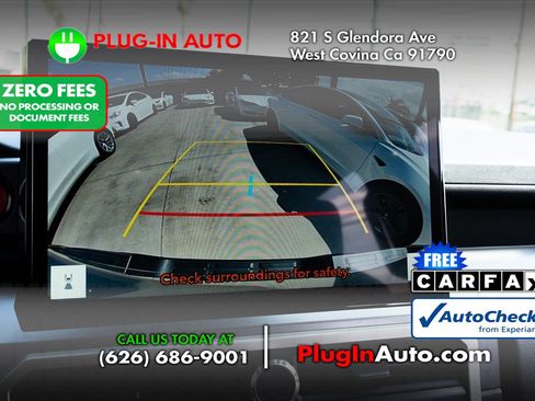 Used 2024 Toyota Tacoma TRD Off-Road AWD/4WD image 26