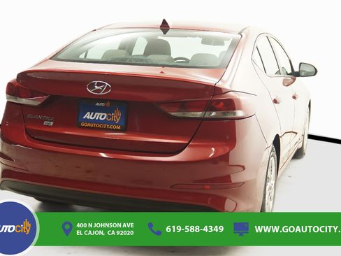 Used 2017 Hyundai Elantra SE FWD image 10