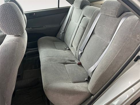 Used 2003 Toyota Camry LE image 13