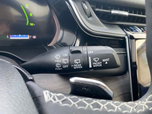 Used 2024 Jeep Grand Cherokee Limited 4xe image 47