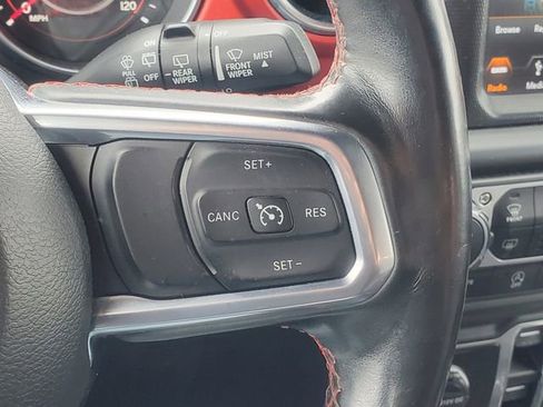 Used 2018 Jeep Wrangler Unlimited Rubicon w/ Dual Top Group image 19