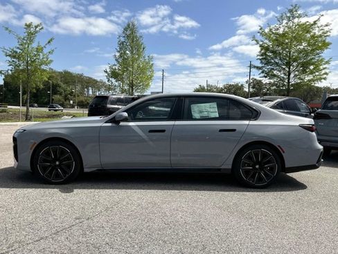 New 2025 BMW 760i xDrive AWD/4WD image 6