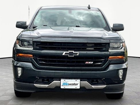 Used 2018 Chevrolet Silverado 1500 LT w/ All Star Edition AWD/4WD image 2