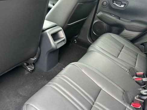 New 2026 Honda HR-V EX-L image 12