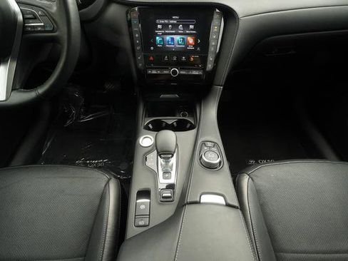 Used 2022 INFINITI QX50 Essential FWD image 16