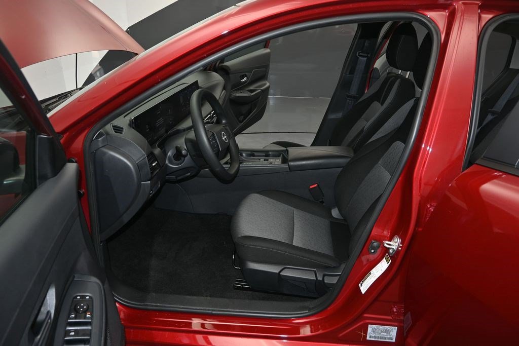 Used 2026 Nissan Sentra SV w/ Floor Mat Package FWD image 14